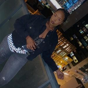 Meet your Posher, Zahra